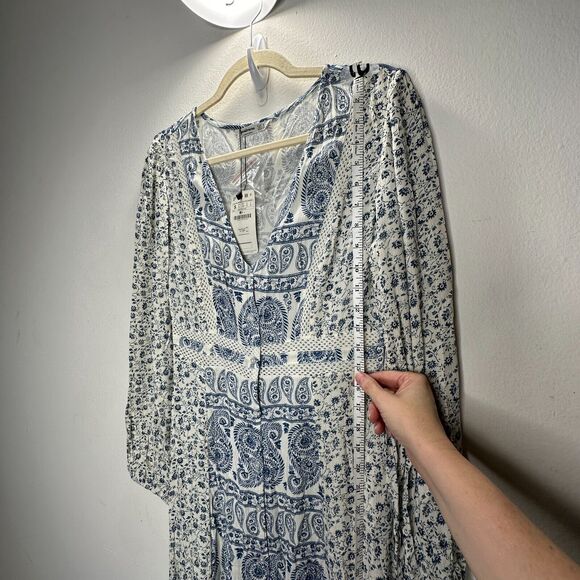 Stradivarius Off White & Blue Floral Paisley Print Long Sleeve V-Neck Maxi Dress - Picture 9 of 16